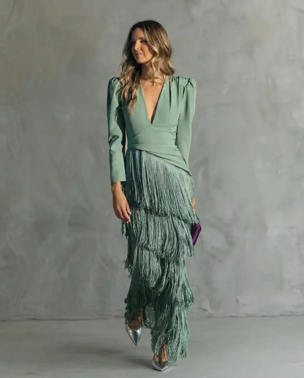 Women's Elegant Dress with Fringe Sleeves and Sophisticated Silhouette