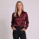 Women's Elegant Button-Up Blouse with Long Sleeves and Classic Collar